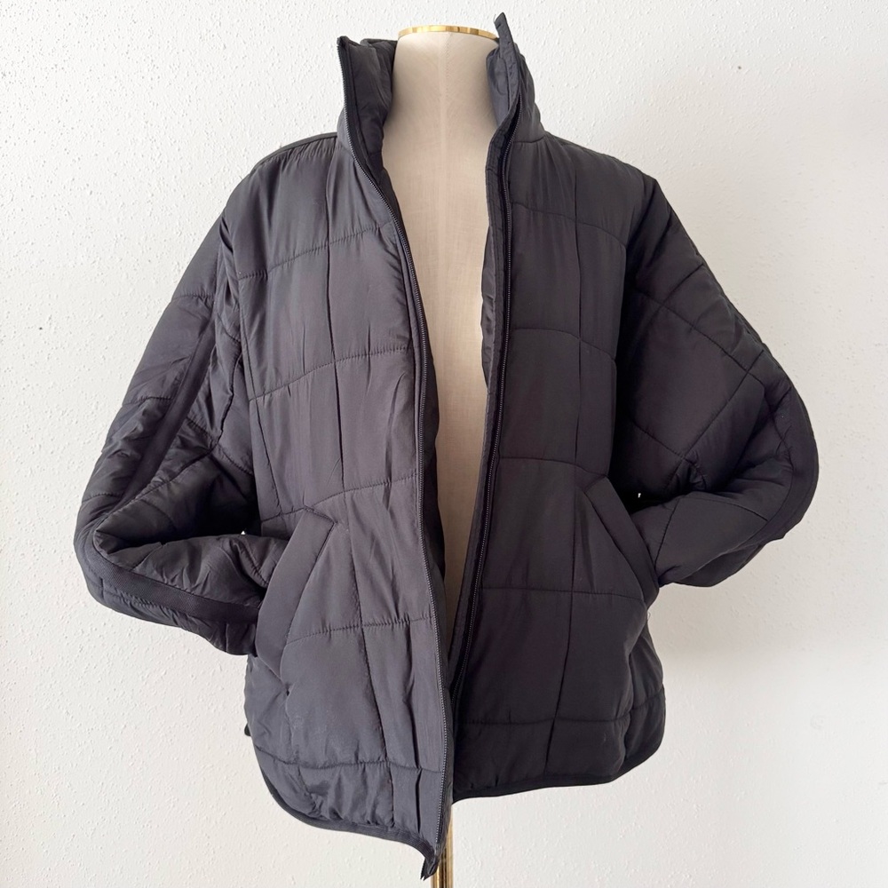 New HAWKE CO Oversized Quilted Lightweight Jacket Black Women’s Size Medium $150